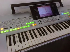 Yamaha Tyros 1, Technisch 1a!!!!