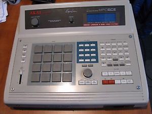 AKAI MPC60 II Sampler, Sequencer, Drum Machine funky old case included