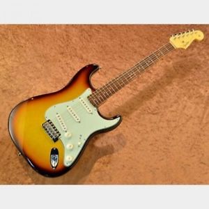 Fender Asmerican  American Vintage '59 Stratocaster 3 Color Sunburst/512