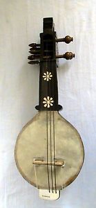 Kamaicha, Sarangi, kamayacha, folk, musical instrument, of, RAJASTHAN, Barmer