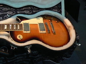Gibson Les Paul Less + Less Plus