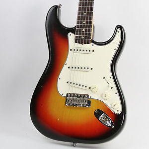 Vintage 1965 Fender Stratocaster Sunburst Clean W/ OHSC!