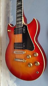 guitare electrique yamaha SG1000