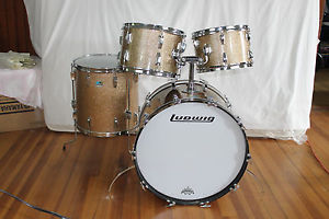 VINTAGE 1976 LUDWIG  "CHAMPAGNE SPARKLE" DRUM KIT. 3 Ply w/rerings  4 pc. kit