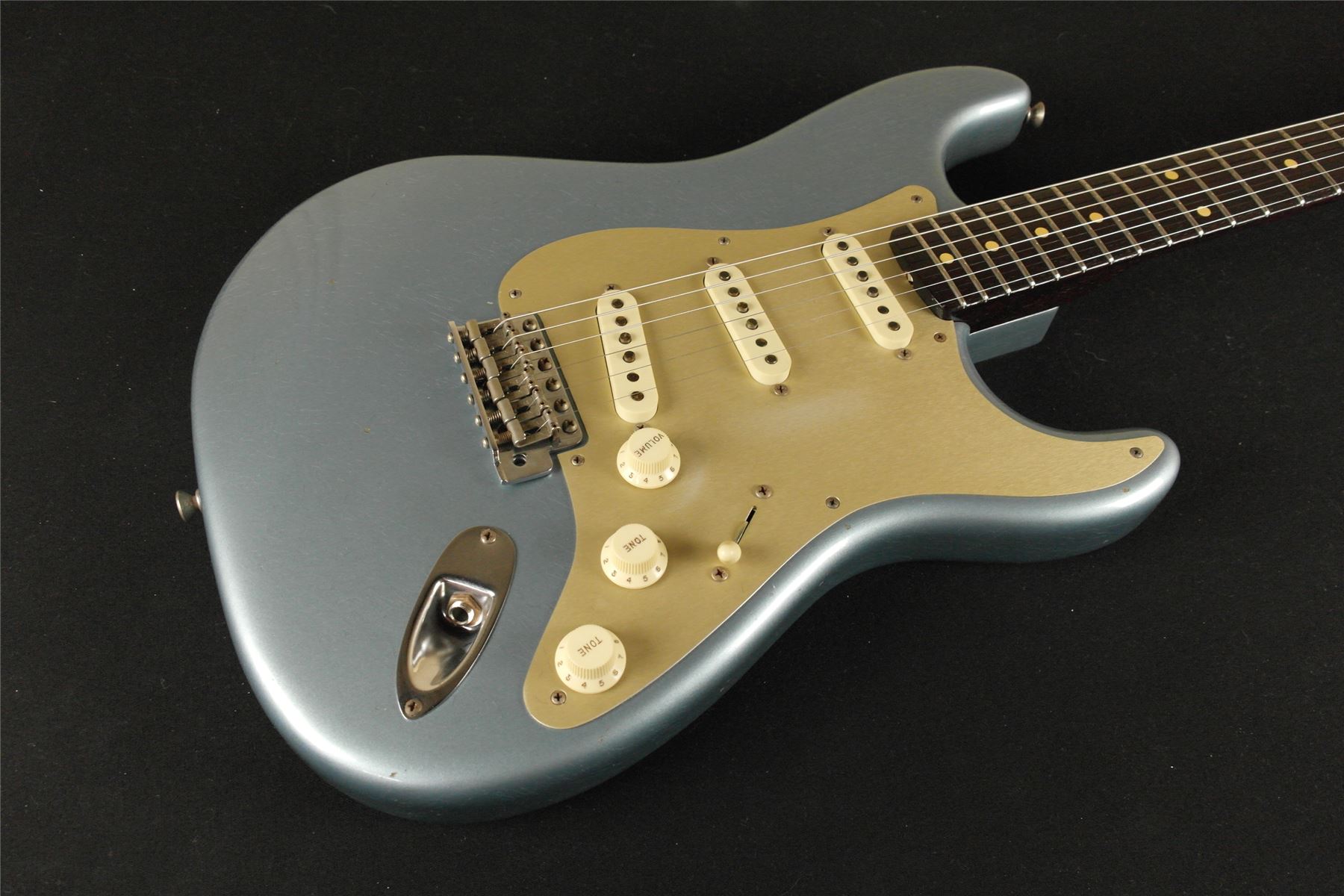 Fender Custom Shop 50's Stratocaster Rosewood Neck NAMM Ice Blue Metallic