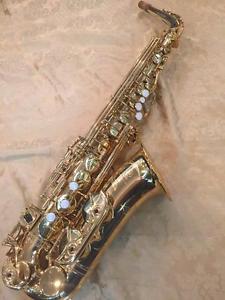 Gently Used Yamaha YAS-62 Professional Alto Saxophone-Serviced-Great Price!