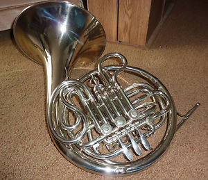 Vintage King Nickel/Silver Double F/Bb French Horn with mouthpiece and hard case