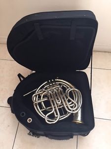 Hans Hoyer Heritage 6802 Double French Horn