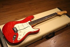 Fender Custom Shop '12 Custom Deluxe Stratocaster CR/R guitar FROM JAPAN/512