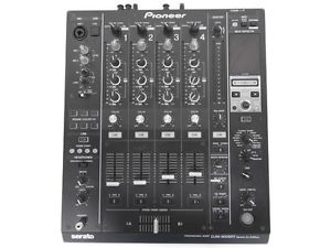 Pioneer DJM-900SRT DJ MIXER