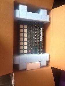 Dave Smith Tempest, latest OS, extra rich warm patches installed.