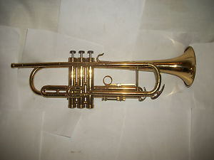 ARTIST 8B CONN TRUMPET ELKHART INDIANA ORIGINAL CASE