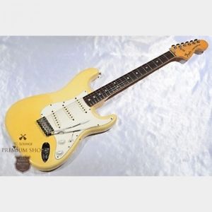 Fender 1979 STRATOCASTER Modify guitar FROM JAPAN/512