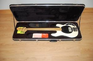 1977 Pre-Ernie Ball Music Man Stingray Fretless Bass, Original Hardshell Case!