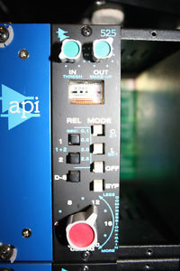 API Audio 525 Compressor API 500 series
