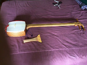Japanese Shamisen beautiful lite colored high quality with carry bag