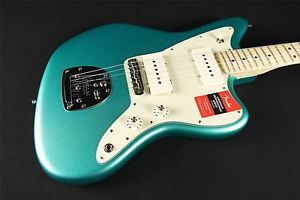 Fender American Pro Jazzmaster- Maple Fingerboard- Mystic Seafoam (412)