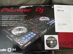 Pioneer DDJ-SX Digital DJ Controller