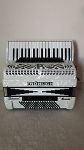 Akkordeon, Fröhlich, Schumann Cassotto, Weiß, 96Bässe