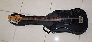 1978 Fender Musicmaster Black Bass Guitar Hard Case Great Condition Made in USA