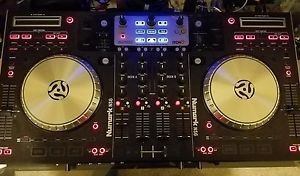 Dj equipment