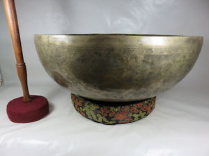 Spezial Fuß-Klangschale Dragon ca. 49cm ca. 9.500gr.