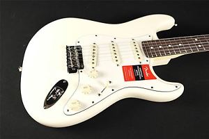 Fender American Pro Stratocaster - Rosewood Fingerboard - Olympic White (000)