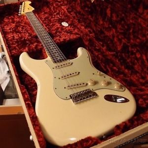 NEW Fender 1963 Stratocaster Journeyman Relic -Faded/Aged Vintage White-/512