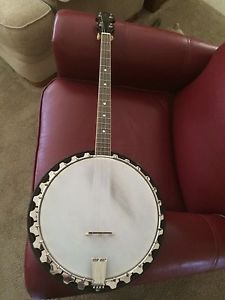 1930's Vega Tenor Banjo, Style N with original HSC & Reunion Blues Bag