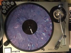 Excellent Technics Sl1200 MK2 Turntable with goodies.