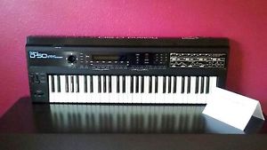 ROLAND D-50 Con Sonidos Latinos/ El Mejor! Muy Cuidado/TECLADOS.US