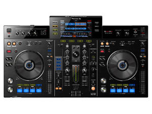 Pioneer XDJ-RX All-in-One DJ Controller System Rekordbox w/ 7" Display Brand New
