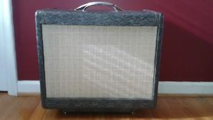 Very Rare, Early, Vintage Circa.1960, Milwaukee Float-A-Tone Tube Amp, Excellent