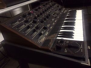 Crumar DS-2 Analog Synthesizer with MIDI synth