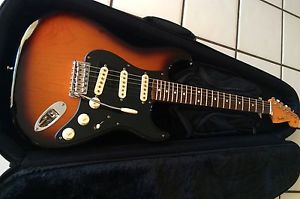 John Mayer Fender Stratocaster Neck and Eric Johnson Fender Strat Body w/ Incase