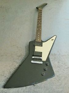 Gibson 76 Explorer 2001 Black EMG PU Metal Specification E-Guitar Free Shipping