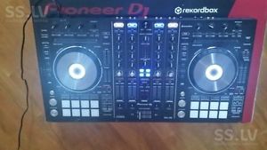 Pioneer DDJ-SR Digital DJ Controller