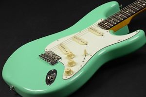 NEW Fender Japan Exclusive Classic 60s Stratocaster Surf Green FROM JAPAN/512