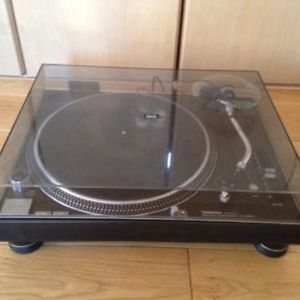 Technics SL-1200MK5 DJ Turntable near mint condition from Japan