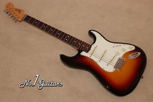 Fender American Vintage '65 Stratocaster guitar FROM JAPAN/512