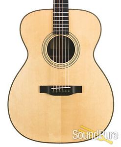 Eastman E20-OM Adirondack/Rosewood Acoustic #16557176