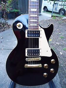 GIBSON LES PAUL CLASSIC USA 2006 BEAUTIFUL EBONY TOP,GREAT TONE V.G.C