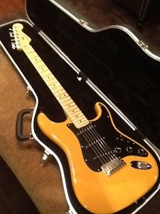 2005 Fender American Standard Stratocaster Butterscotch Blonde