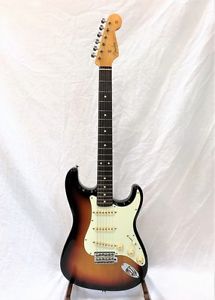 Fender Japan Exclusive Classic 60s Strat 3-Color Sunburst 【Old ST 62-3 TS】/512