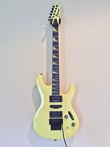 Ibanez FGM100 Autographed by Frank Gambale