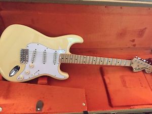 2015 Fender Stratocaster Yngwie Malmsteen SHRED MACHINE! Made in the USA.
