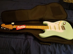Brand New Fender Classic Series '50s Stratocaster Electric Guitar (Surf Green)