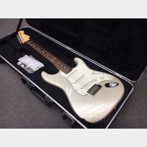 Fender American Standard Stratocaster -Blizzard Pearl / Rosewood- 2011/512
