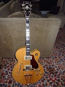 Yamaha AE1200S Acoustic Electric Archtop Jazz Guitar with Lollar Imperial p/ups
