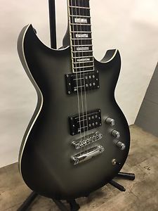 Reverend Sensei RA Satin Silverburst 2012 Excellent Condition w/Hard Shell Case